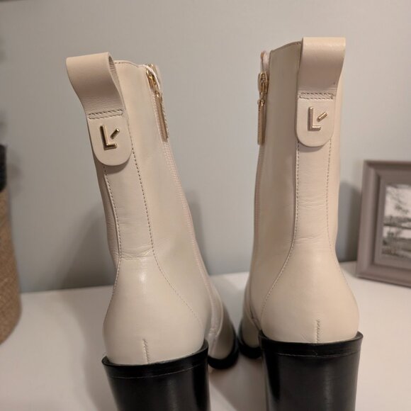 Larroude Women's Cream Leather JAMES Pointed Toe Gold Hardware Boots Size 7.5 - Picture 2 of 6